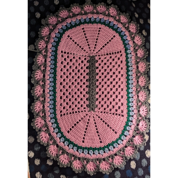 Crib/Security Blanket Bed Doily Handcrafted Crochet - Picture 2 of 3